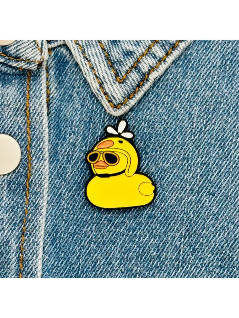 ⭐Yellow Duck Enamel Pin With Sunglasses & Propeller Hat Cartoon Enamel Pin Broch